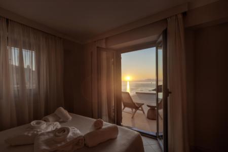 Relaxing stay at Blue Sea House near Agios Nikolaos Bay