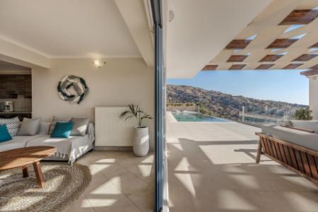 Relaxing stay at Blue Sea House near Agios Nikolaos Bay