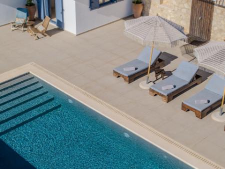 Relaxing stay at Blue Sea House near Agios Nikolaos Bay