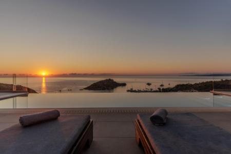 Relaxing stay at Blue Sea House near Agios Nikolaos Bay